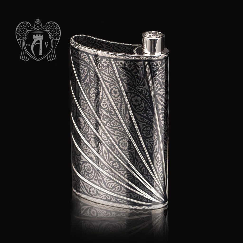 Фляжка из серебра  «Мантис»