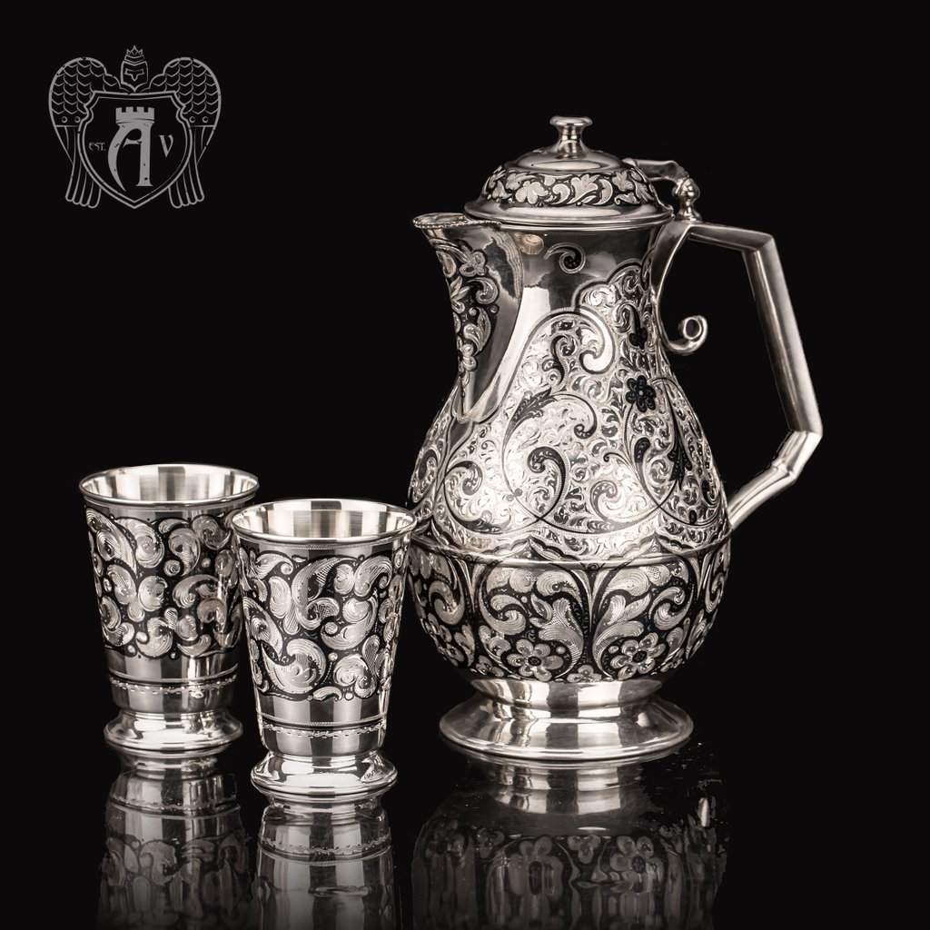 Кувшин и два стакана  из серебра  «Весна»