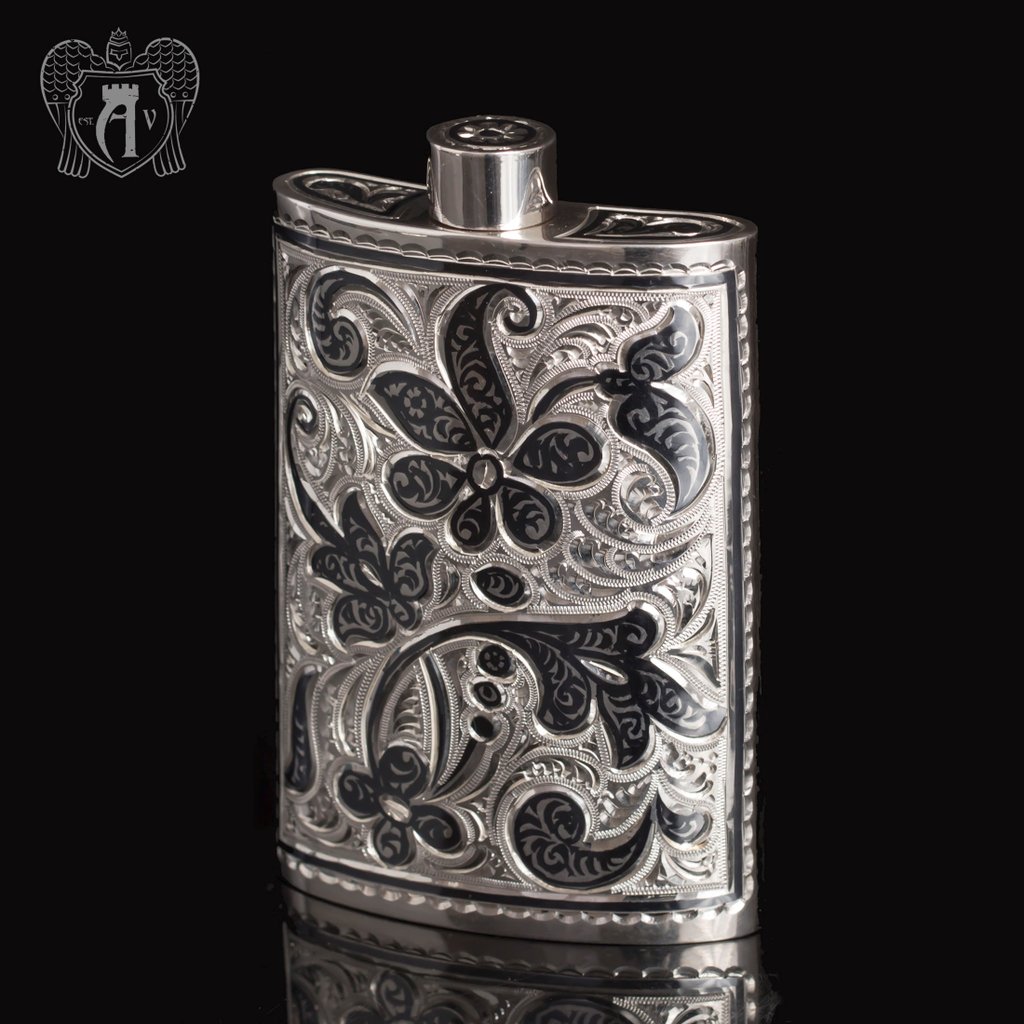Маленькая фляжка из серебра  «Вьюн»