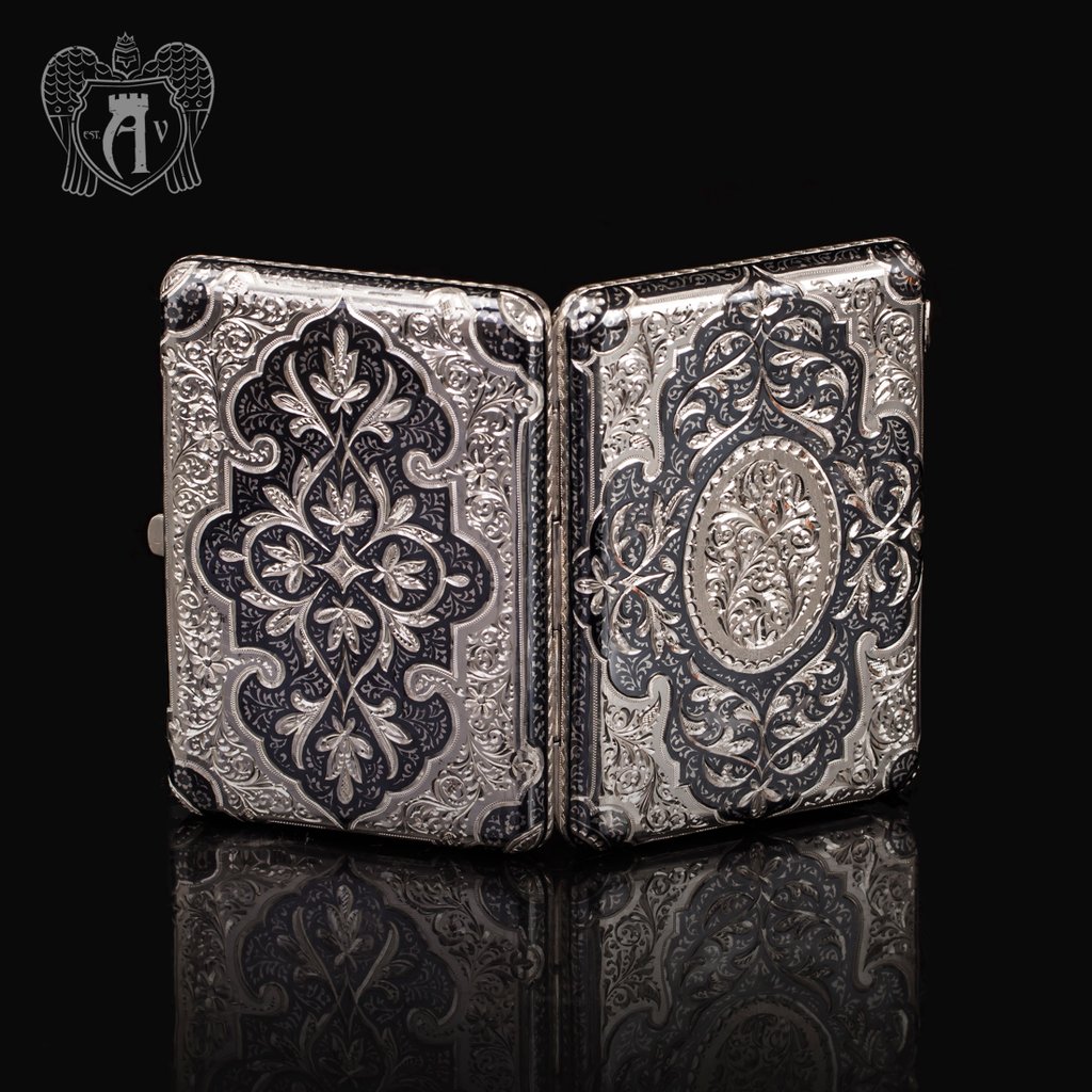 Портсигар из серебра «Доминик»