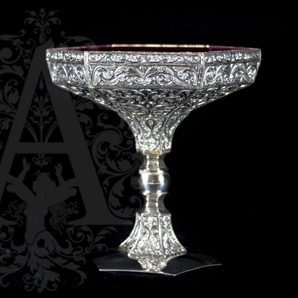 Серебряная конфетница «Ажур»