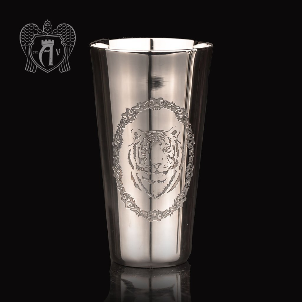 Серебряная стопка «Тигр»