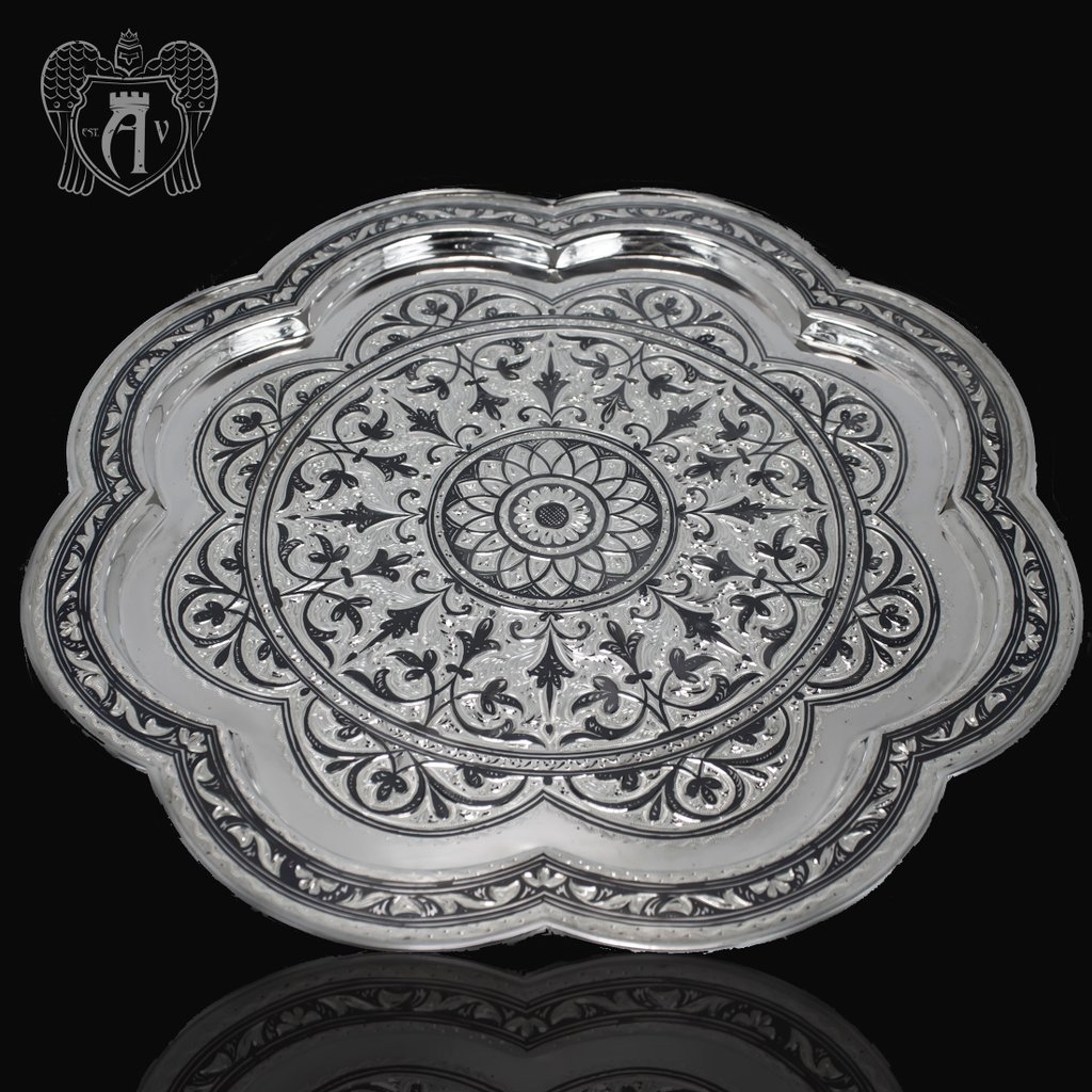 Серебряный поднос «Сакура»