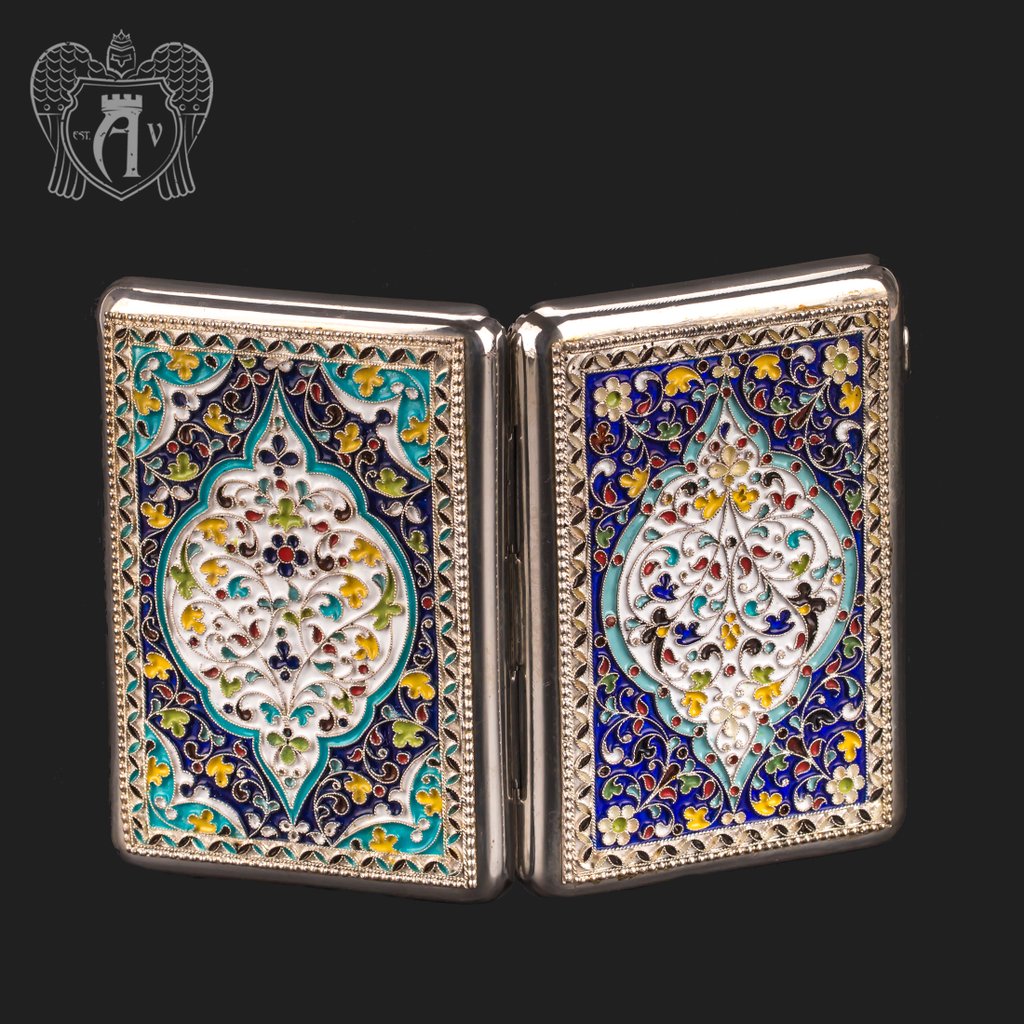 Серебряный портсигар с эмалью без позолоты «Seahunter»