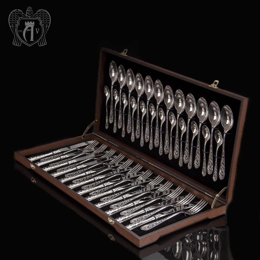 Набор столового серебра на 12 персон «Виноградная лоза» 48 предметов без черни