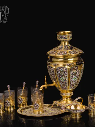 Чайный сервиз из серебра - самовар с подстаканниками на подносе «Царский»