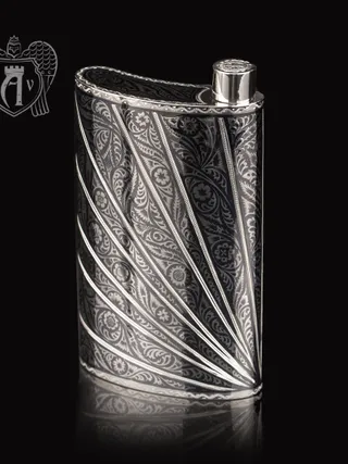 Фляжка из серебра  «Мантис»