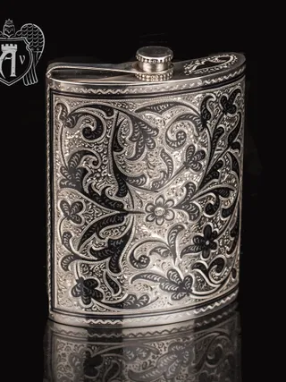Фляжка  из серебра  «Торин»