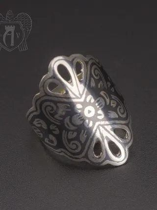 Кольцо кубачинское с чернью «Страсть»