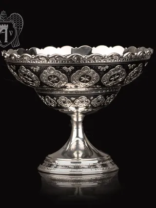 Конфетница из серебра 925 пробы «Адель»