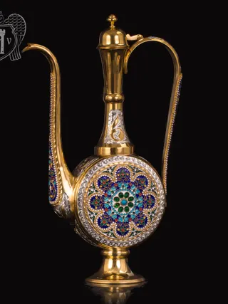 Коньячный кувшин из серебра «Серсея»