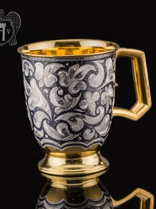 Кружка из серебра «Эдельвейс» с золочением