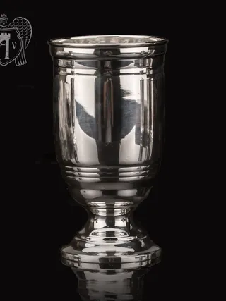 Кубок из чистого серебра 999 пробы «Глянец»