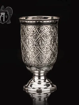 Кубок из чистого серебра 999 пробы «Оникс»