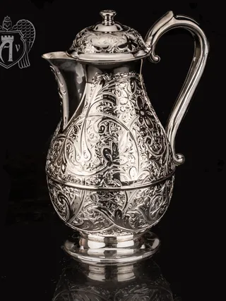 Кувшин из серебра «Нежность» без черни