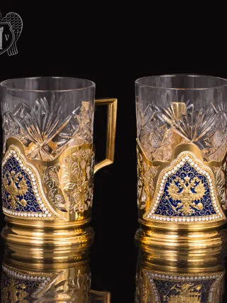Набор из двух подстаканников с гербом из серебра с эмалью «Держава» с золочением