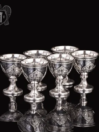 Набор рюмок из серебра «Монро» с изысканным гравированным узором 20270