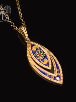 Подвеска с цепью  из серебра «Карина» с золочением и эмалью