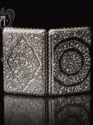 Портсигар из серебра «Гор»