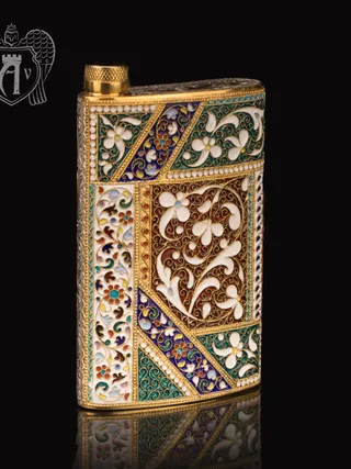 Серебряная фляжка  «Арагорн» с позолотой и эмалью