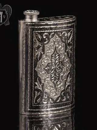 Серебряная фляжка «Гранд»