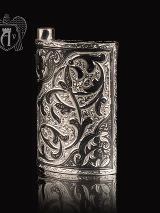 Серебряная фляжка «Гун»