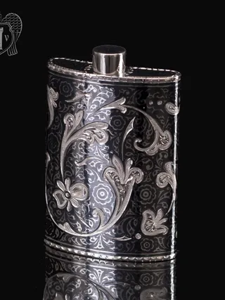Серебряная фляжка  «Лидер»