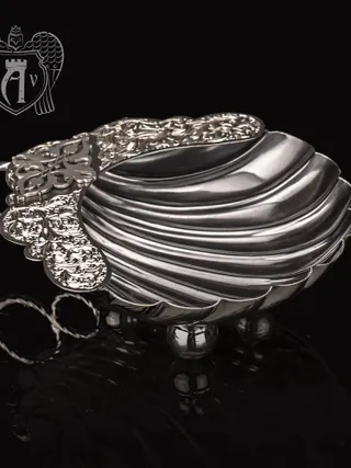 Серебряная конфетница/икорница «Ракушка» с чернением