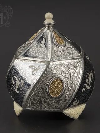 Серебряная шкатулка ручной работы «Каллисто»