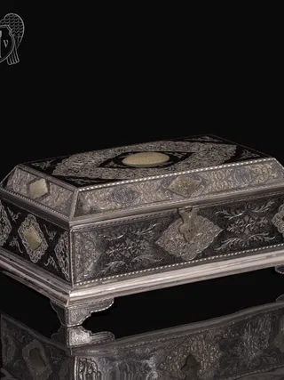 Серебряная шкатулка ручной работы «Медея»