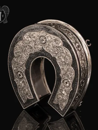 Серебряная шкатулка ручной работы «Подкова»