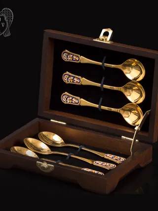 Серебряные чайные ложки с эмалью «Царская» комплект 6 шт