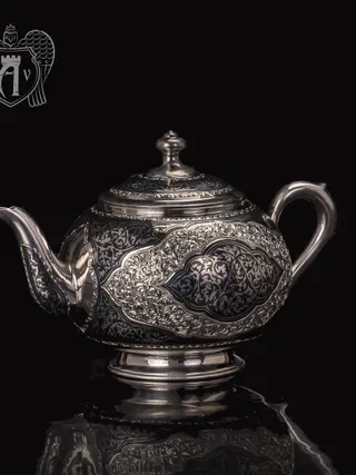 Серебряный чайник «Кармен» 2500015