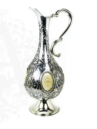 Серебряный кувшин «Камелот»