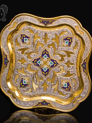 Серебряный поднос «Посольский» с позолотой