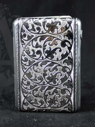 Серебряный портсигар «Лоза»
