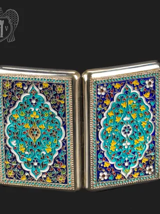 Серебряный портсигар с эмалью без позолоты «Кубачи»