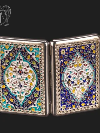 Серебряный портсигар с эмалью без позолоты «Seahunter»