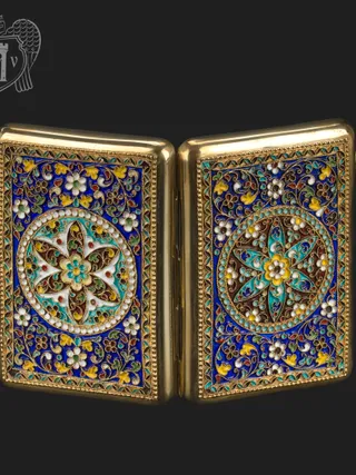 Серебряный портсигар с эмалью «Гелиос»