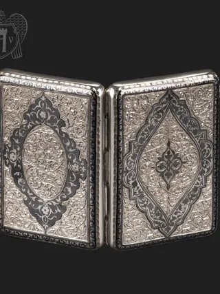 Серебряный портсигар с глубокой гравировкой «Сеньор»