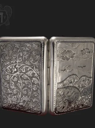 Серебряный портсигар «Зов природы»