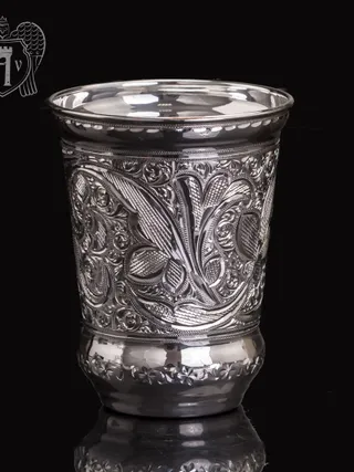 Серебряный стакан «Хрустальный звон» из чистого серебра 999 пробы без крышки