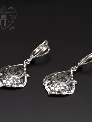 Серьги кубачинские с чернью «Нежность»