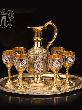 Сервиз «Легенда» с горячей эмалью и золочением