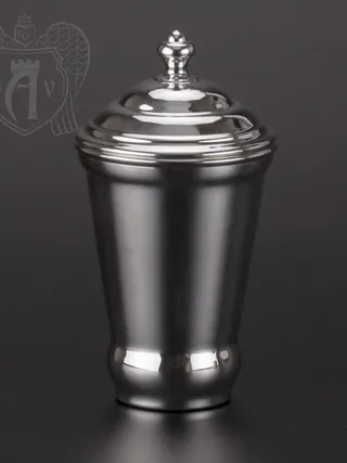 Стакан из чистого серебра 999 пробы с крышкой