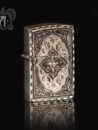 Зажигалка из серебра  «Велес»