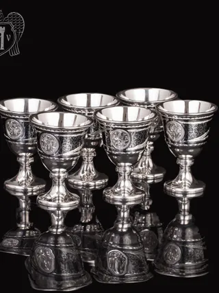 Набор серебряных рюмок «Дориан»