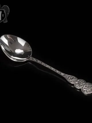 Серебряная чайная ложка  «Графская»