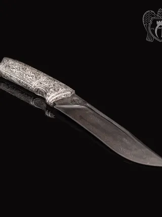 Авторский нож из Дамаска  «Ворон»