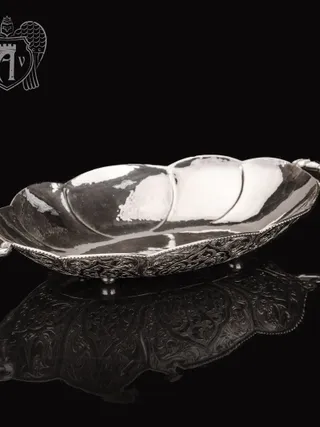 Блюдо из серебра «Мадонна»